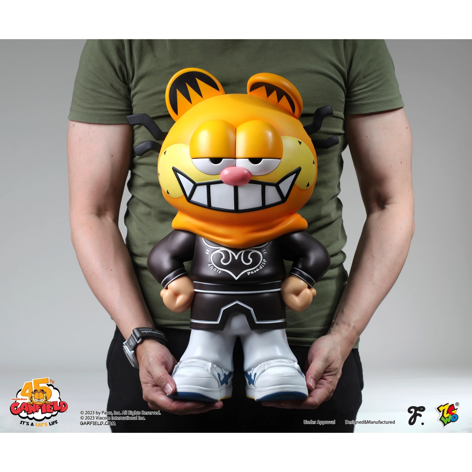Fools Paradise - XL // KUNG FU GARFIELD